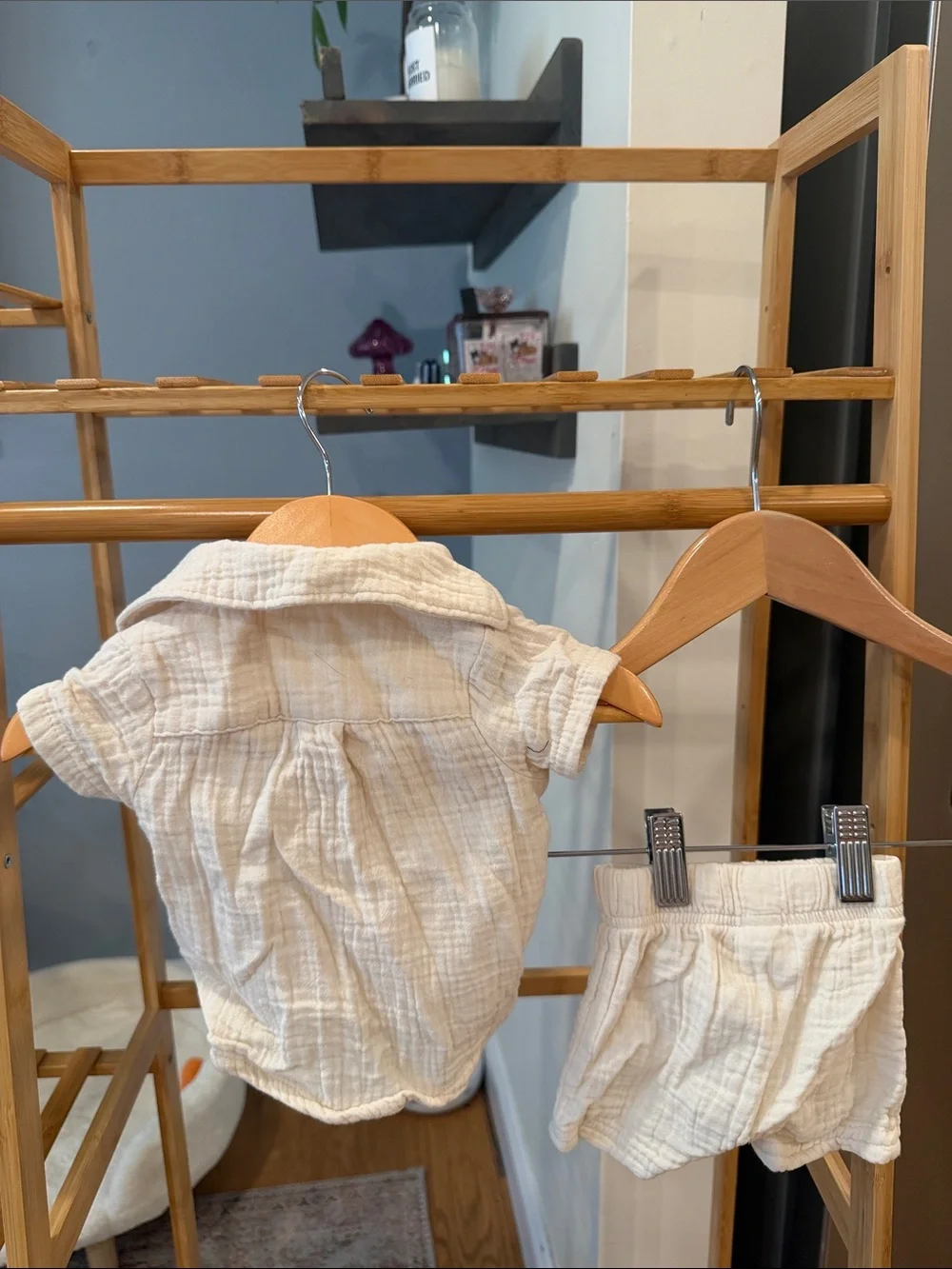 Carter's New Born Cream Collared Button-Down Shirt & Shorts Set